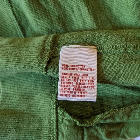 Green short sleeve hoodie - Picture 4 of 5